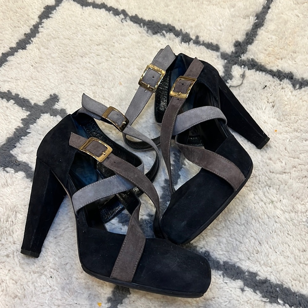Loeffler Randall Pumps